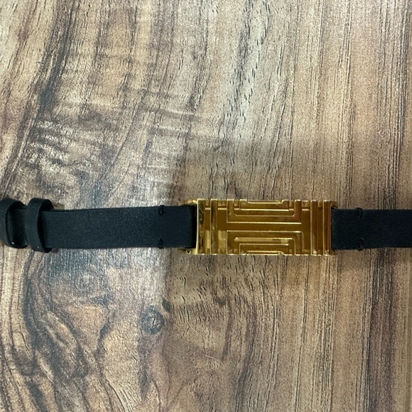 Tory Burch Double Wrap Fit Bit Holder Bracelet - Picture 4 of 5